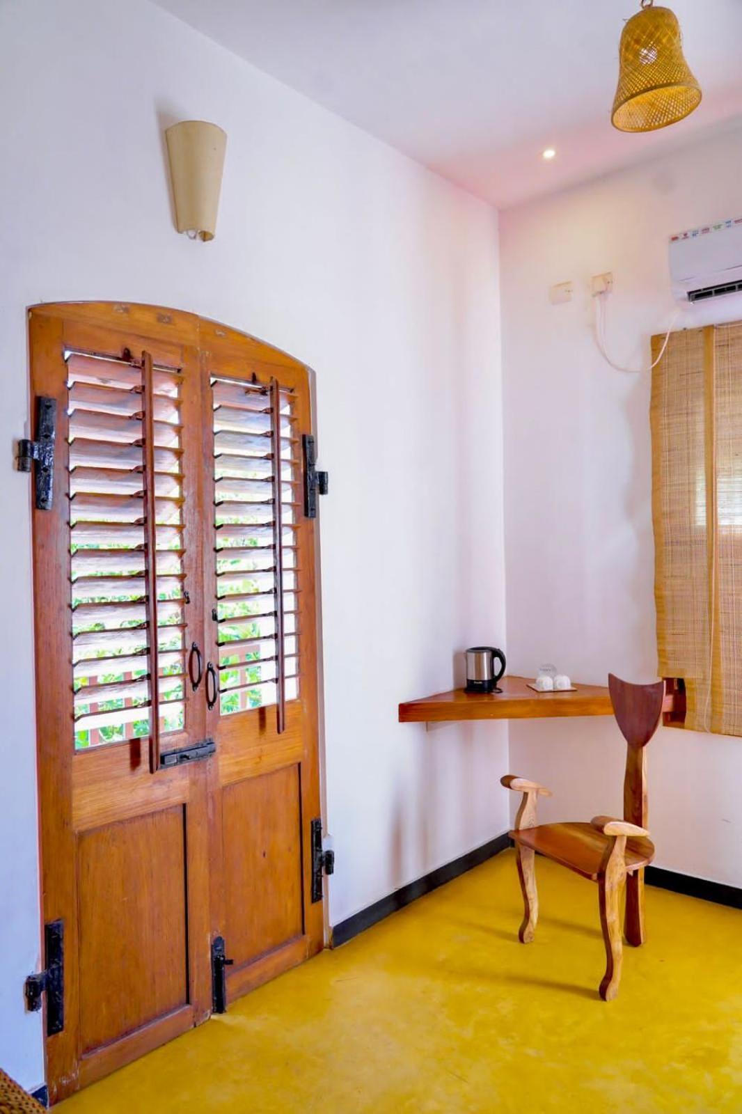 French Rivera Heritage Boutique Villa بونديتْشيري المظهر الخارجي الصورة
